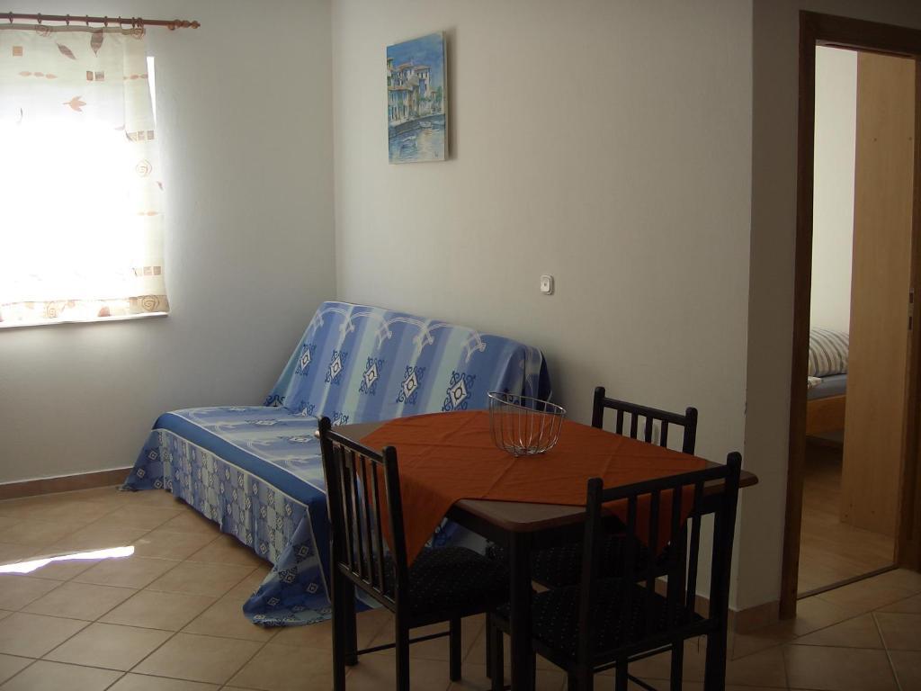 Apartments Ana Vir Quarto foto